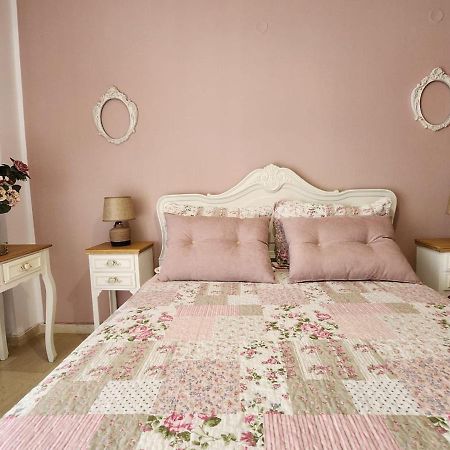 Queen Aspri Apartment 3' Min To The Beach! Αντίκυρα Εξωτερικό φωτογραφία