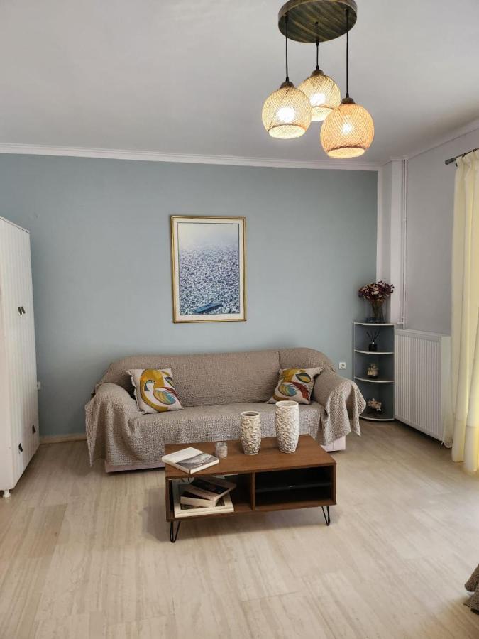 Queen Aspri Apartment 3' Min To The Beach! Αντίκυρα Εξωτερικό φωτογραφία