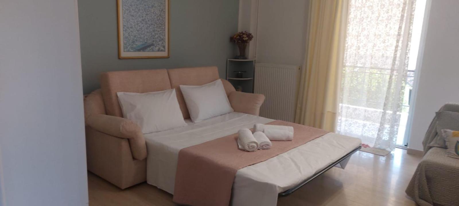 Queen Aspri Apartment 3' Min To The Beach! Αντίκυρα Εξωτερικό φωτογραφία